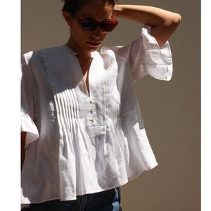 Whit NWOT Isa Linen Top Small